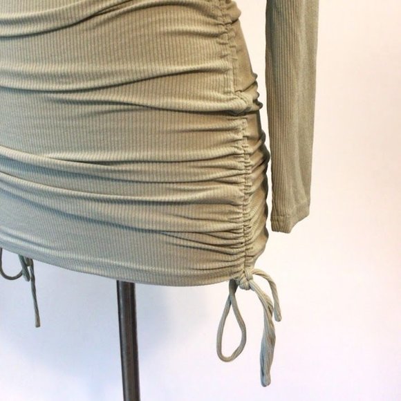 Hello Molly Think It Over Prima Donna Bodycon Dress in Khaki Green Size 4 NEW - Picture 9 of 10